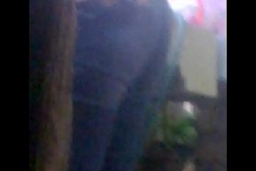 I record my aunt’s ass while she’s washing the clothes of my cousins